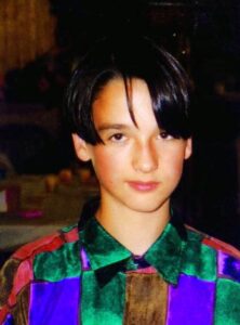 Manuel Shadwald: A kisfiú, akit a rendszer emésztett fel – Egy modern kori tragédia teljes elemzése